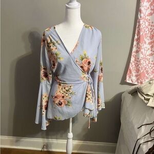 Miley & Molly Bell Slv Wrap Top Size L